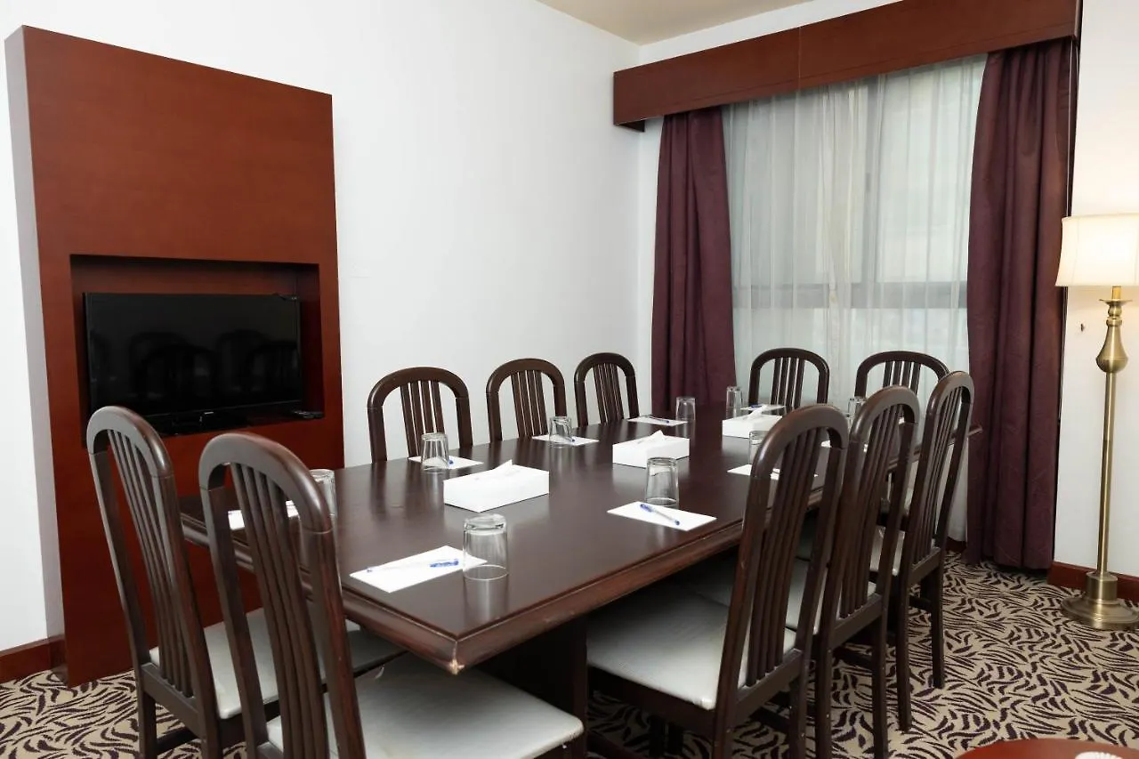 Mra Grand Hotel Dubai