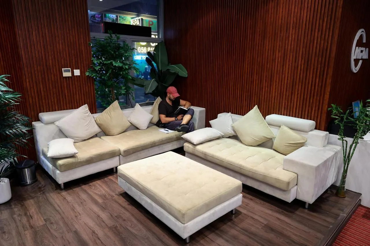 Mra Grand Hotel Dubai
